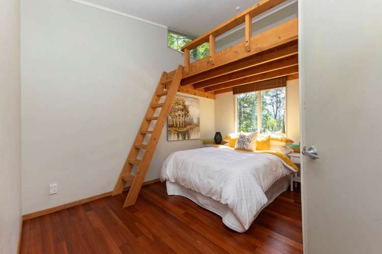 73 Kauri Point Road Laingholm_8