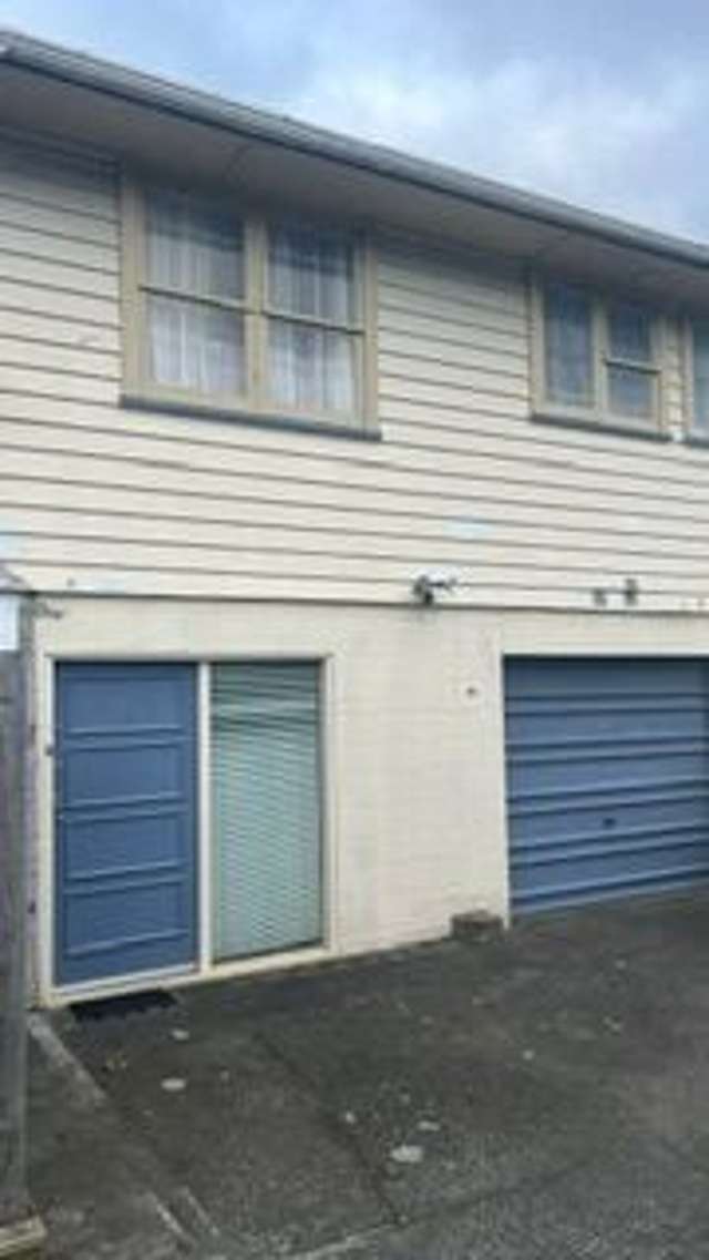 Modern Townhouse in Avalon - Great Location!