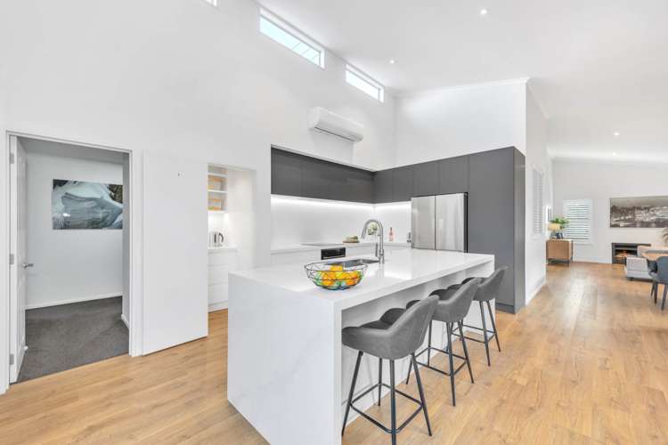 123 Pine Harbour Parade Beachlands_7