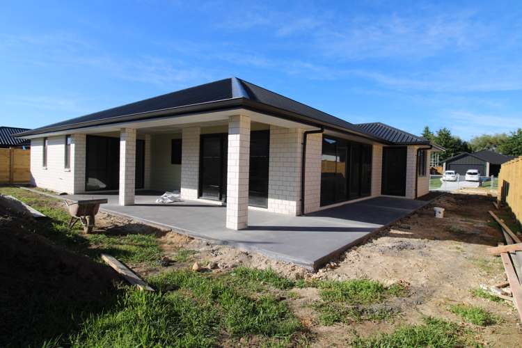 8 Hinerangi Crescent_0