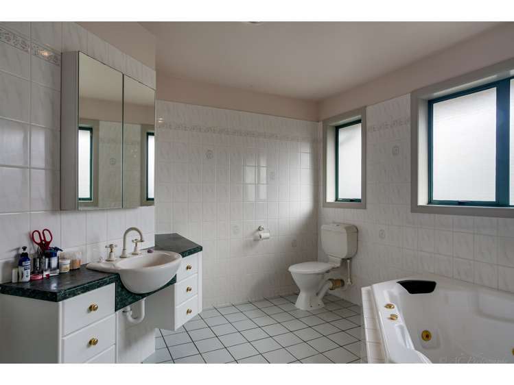 12 Lachlan Place Marchwiel_12