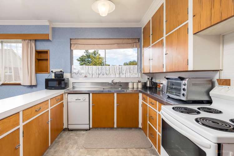 2 Betten Street Waimate_1