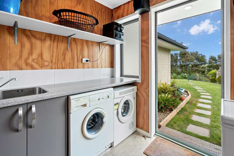 14 Ngapuke Lane Parua Bay_12