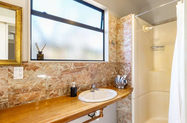 4 Tuki Street Lake Taupo (East)_13