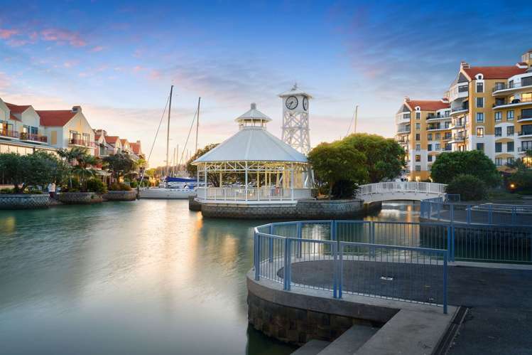 15 Waterside Crescent Gulf Harbour_25