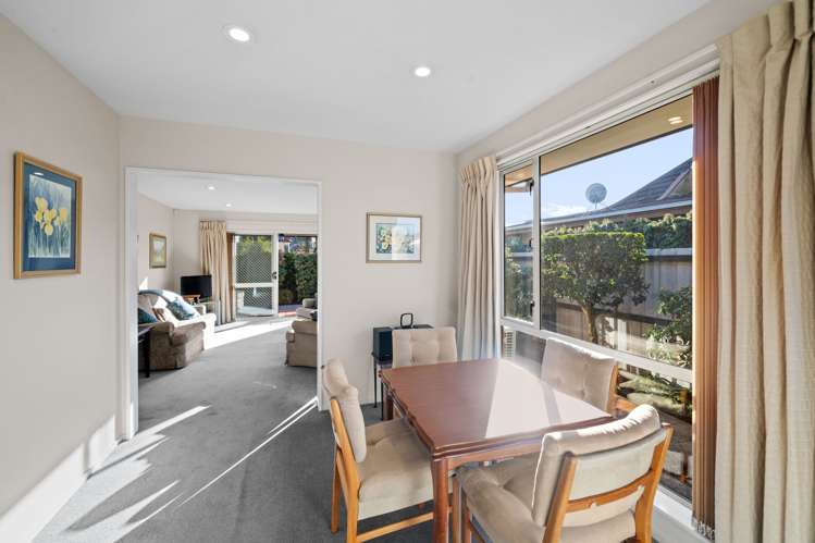 2/15 Withells Road Avonhead_8