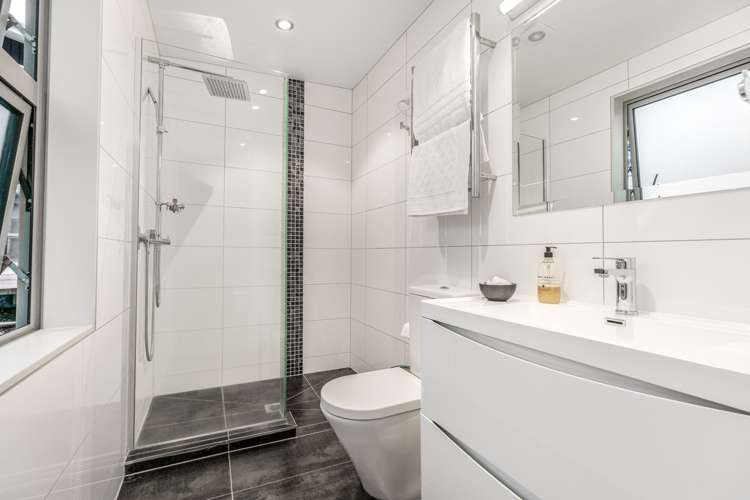 52a Ripon Crescent Meadowbank_8