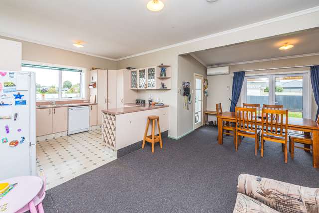 35 Surrey Road Springvale_3