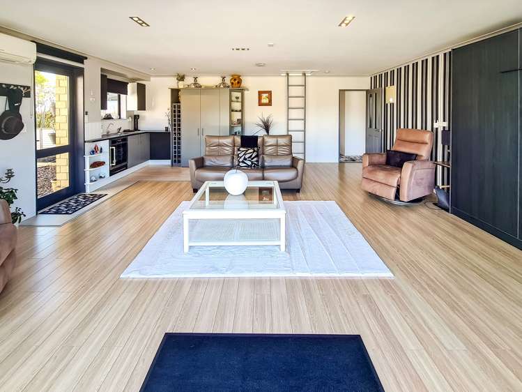 46 Havill Drive Awatuna_16