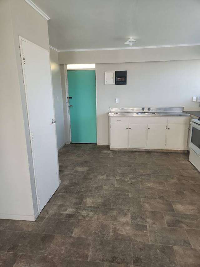 1/22 Deere Avenue Fenton Park_3