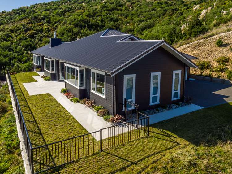 7 Kaiteriteri Close Aotea_5