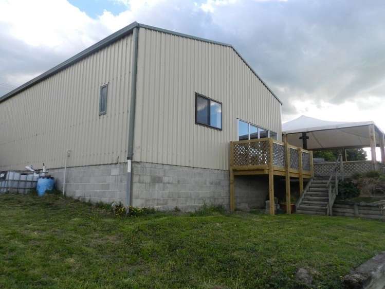 1810 Cust Road Cust_9