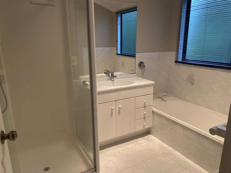 72 Crestview Place Browns Bay_15