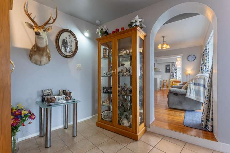 44 Gray Avenue Paraparaumu Beach_18