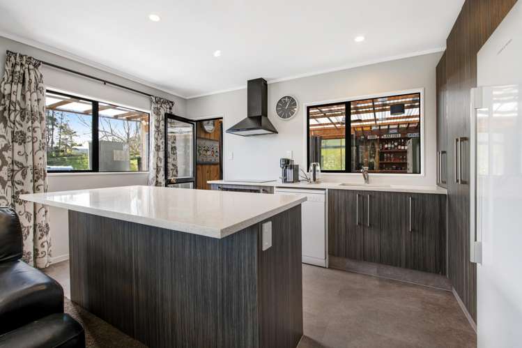 207 Mangakura Road Helensville_4