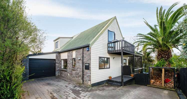 5B Ross View Terrace Dinsdale_17