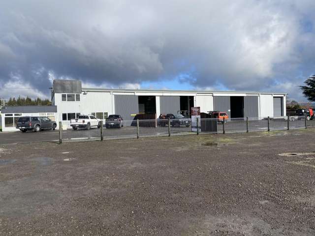 52 & 54 Vaughan Road Ngapuna_1