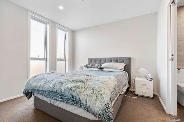 42 Regent Street Devonport_8