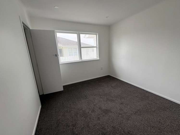 44 Convair Crescent Mangere_3
