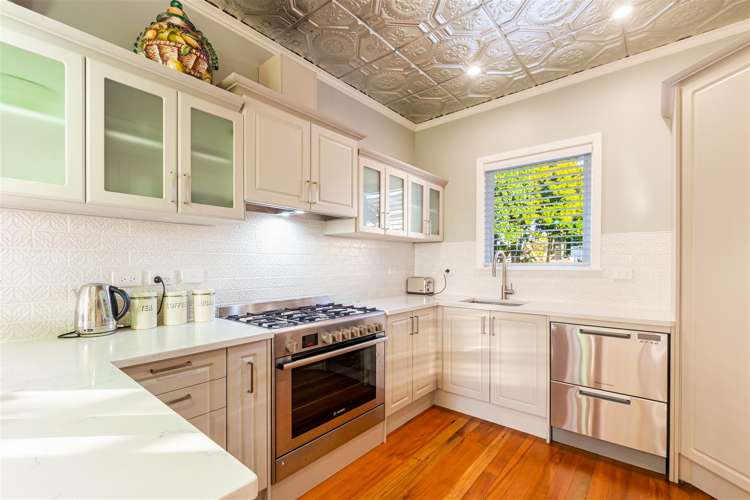 7 Waterfront Road Mangere Bridge_11