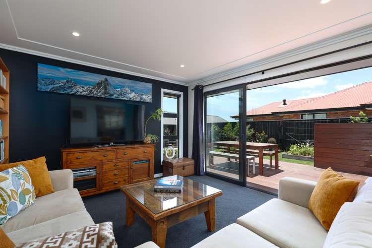 9 Piwakawaka Drive Stoke_12