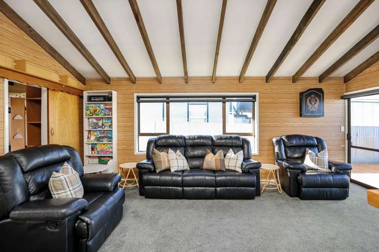 97 Two Thumbs Street Ashburton Lakes_11