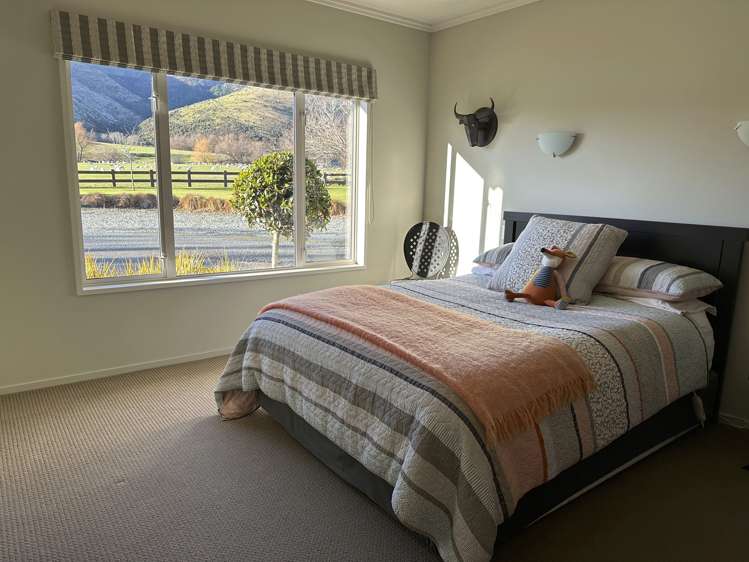 142 East Dome Station Road Lumsden Surrounds_14