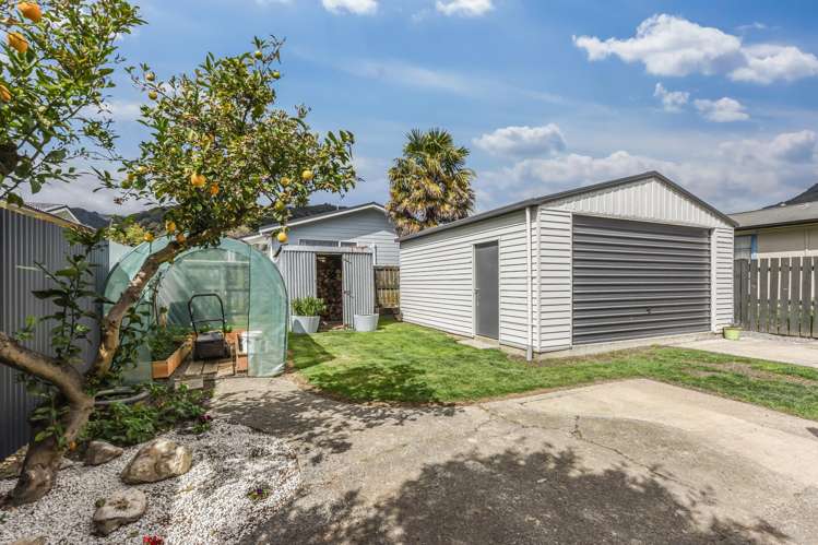 12a Buller Street Picton_18