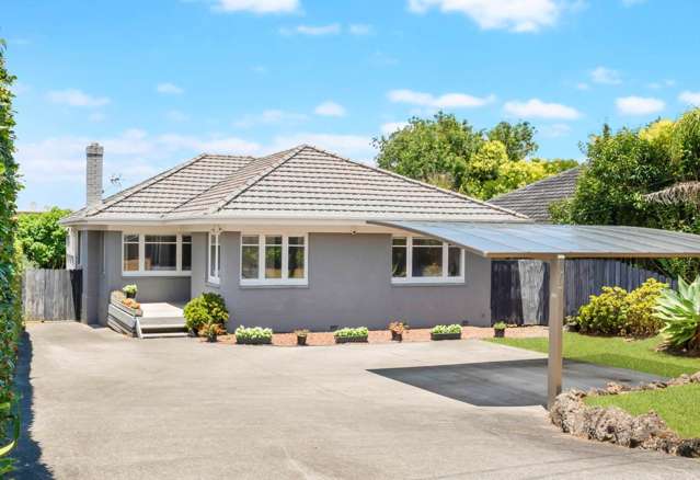 Home  for rent in Prime Morningside Location!