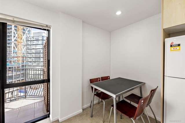 5f/23 Emily Place Auckland Central_3