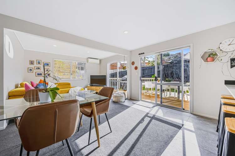 32 Springtime Crescent Stanmore Bay_6