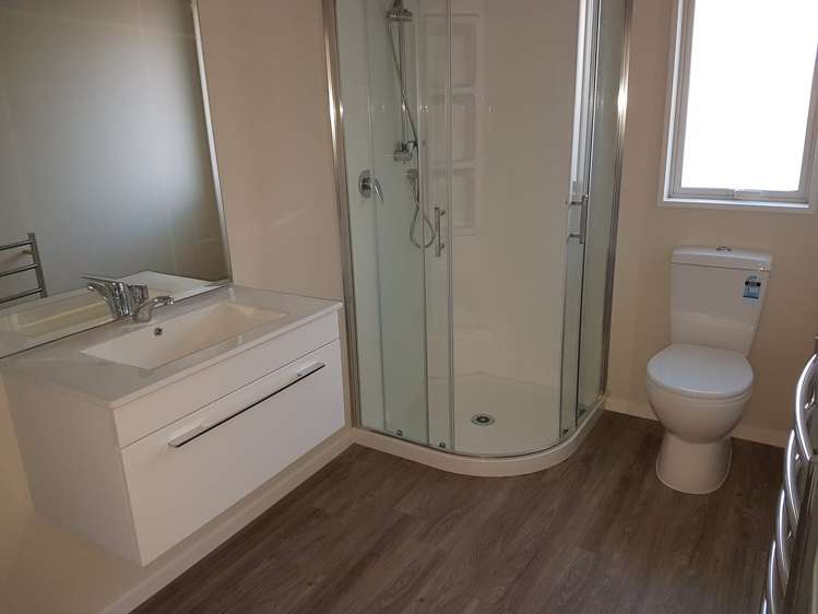 28 Woodstock Road Lower Shotover_2