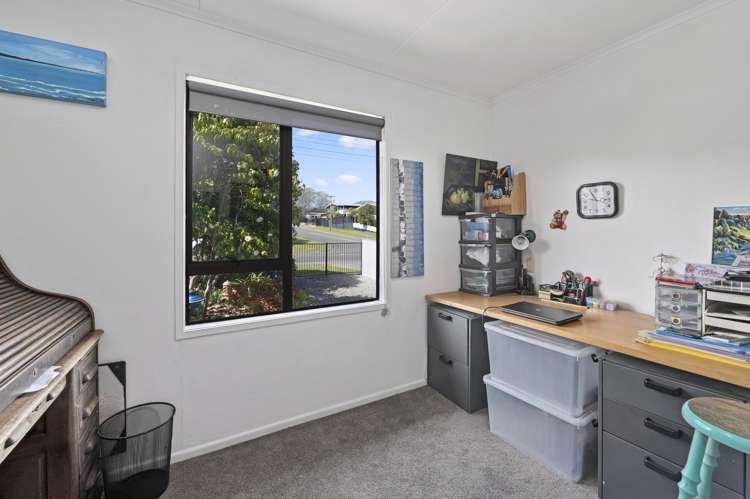 9 Gillies Avenue Central_17