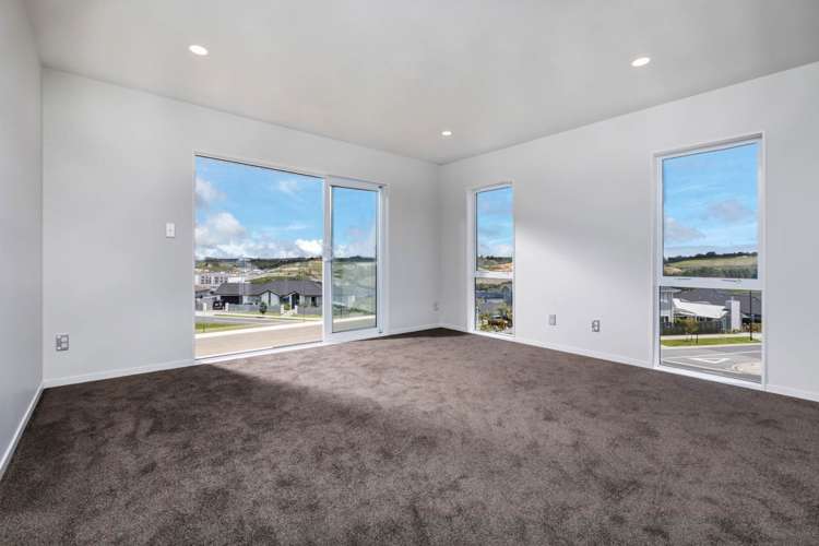 10 Boocock Crescent Orewa_16