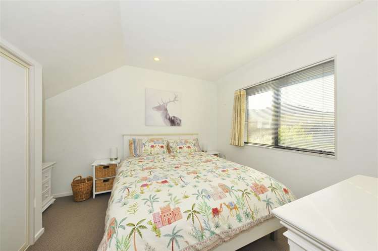 2/63 Brockworth Place Riccarton_7