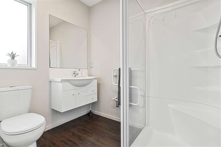 15 St Peters Close Woolston_13