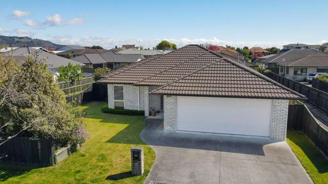 37 Holland Street Glenholme_1