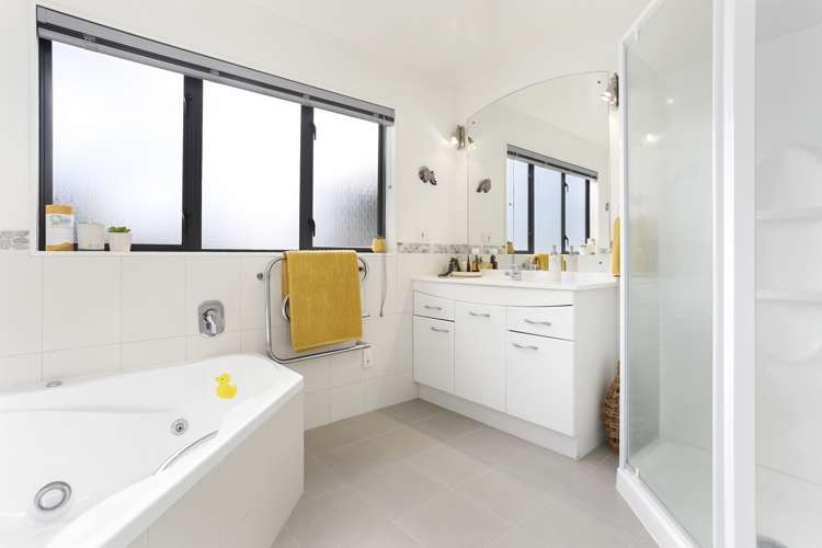 8a Devon Road Bucklands Beach_19