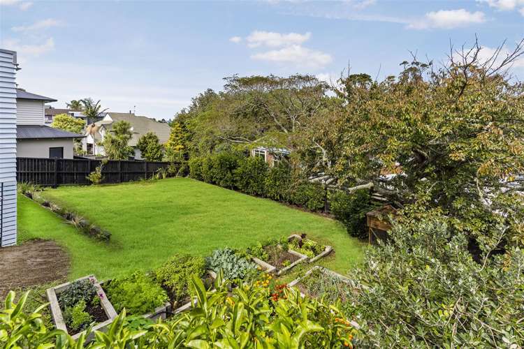 31 Cockle Bay Road Cockle Bay_21