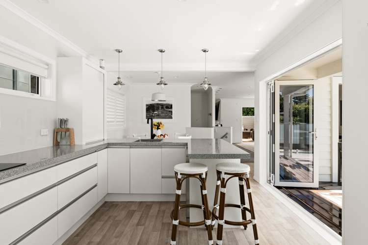 71 Oceanview Road Mt Maunganui_8