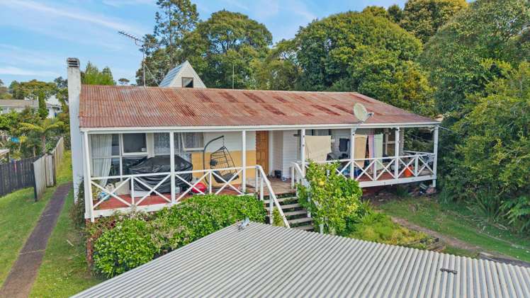31 Eskdale Road Birkdale_1