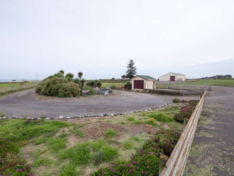 4036 South Road Opunake_23