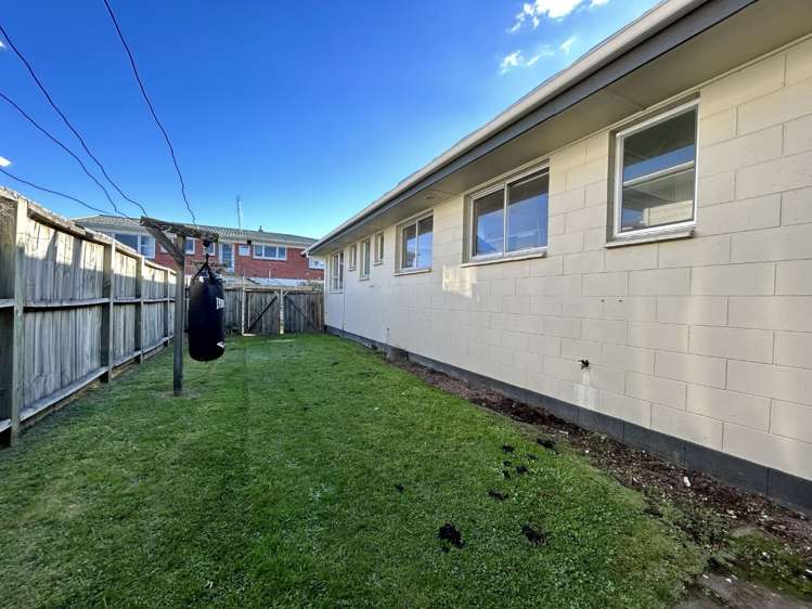 1a Cooper Avenue Holdens Bay_8