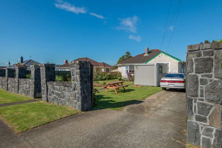 44 Bernard Street Mount Wellington_5