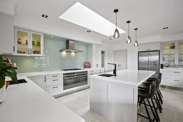 12 Gleneagles Way Waiwhakaiho_5