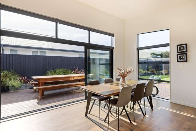 13 Russ Drive Lincoln_8