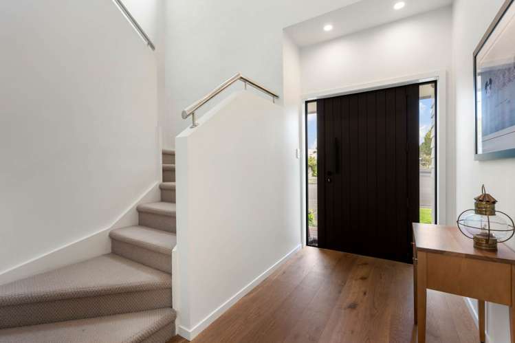 16 Komaru Street Remuera_23