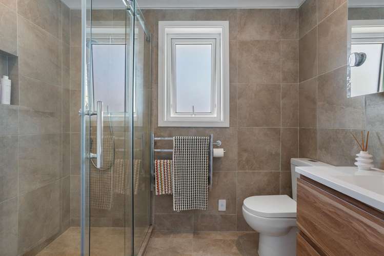 53 Mataroa Road Mount Wellington_25