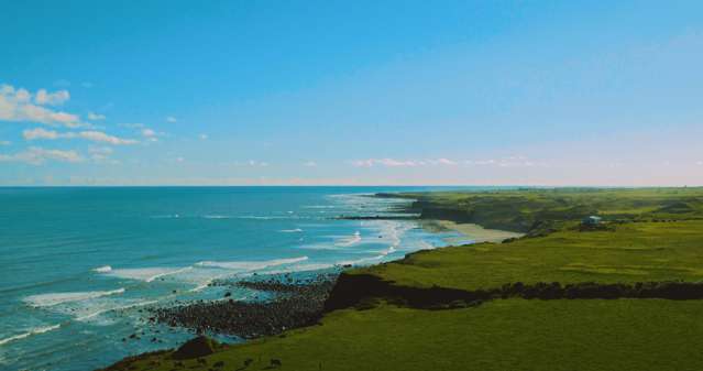 4581 South Road Opunake_1