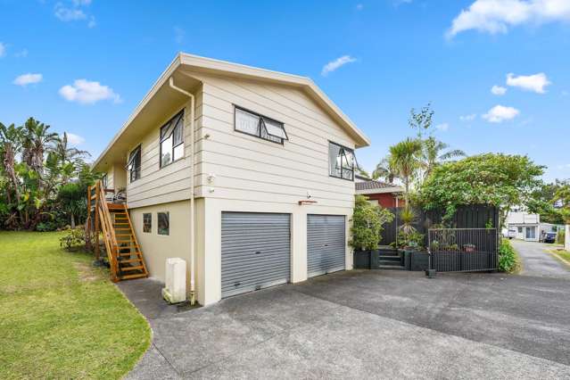 Sunny, spacious home in a convenient location